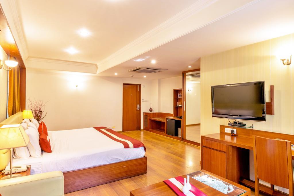 Octave Suites - Residency Rd Бангалор Экстерьер фото